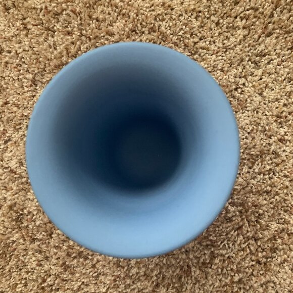 Vintage Imported Wedgewood Vase Circa 1970's - Picture 10 of 11
